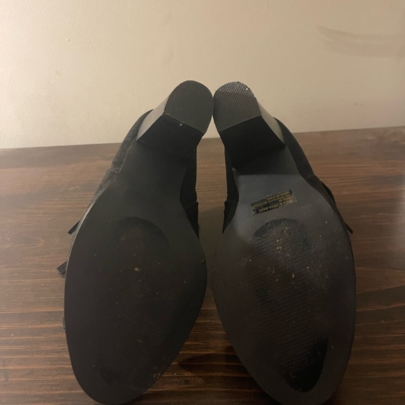 NY&C 3 1/2 inch heel side zipper black - Picture 6 of 7